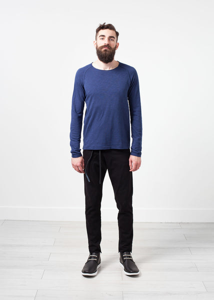 Daris Tee in Blue - Demo