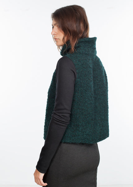 Boucle Turtle Neck in Green/Black - Demo
