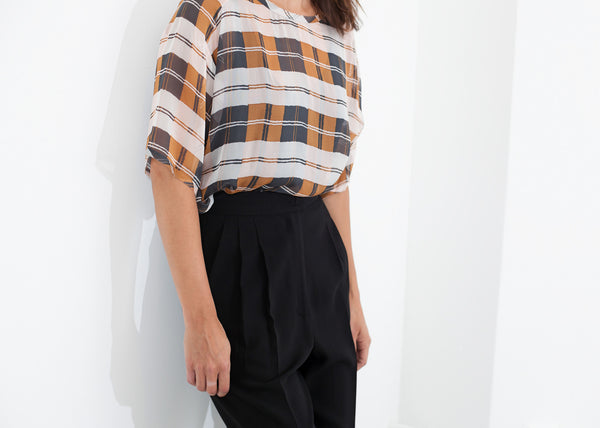 Contrast Cuff Pant in Black - Demo