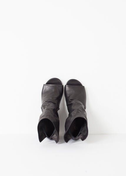 Block Wedge in Black - Demo